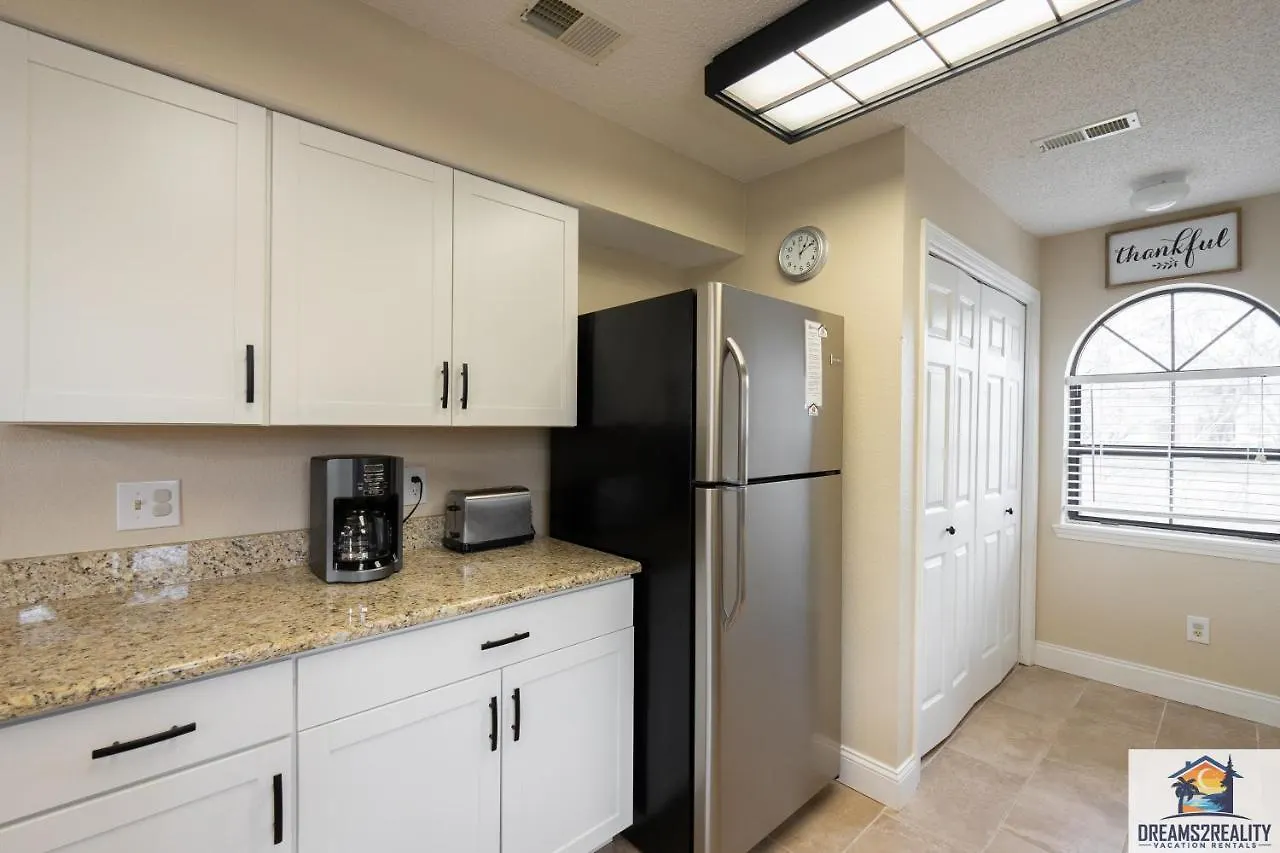 2br Penthouse - 2 Pools - Close To The Strip - Free Tickets Included - Fhe-17 Holiday home *
