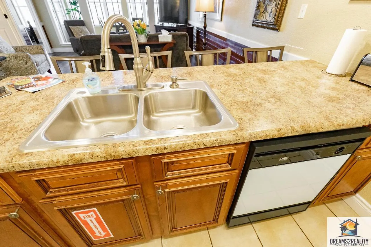 2br Walk-in - Near The 76 Strip - Pool - Free Tickets Included - Clc-7 * Branson