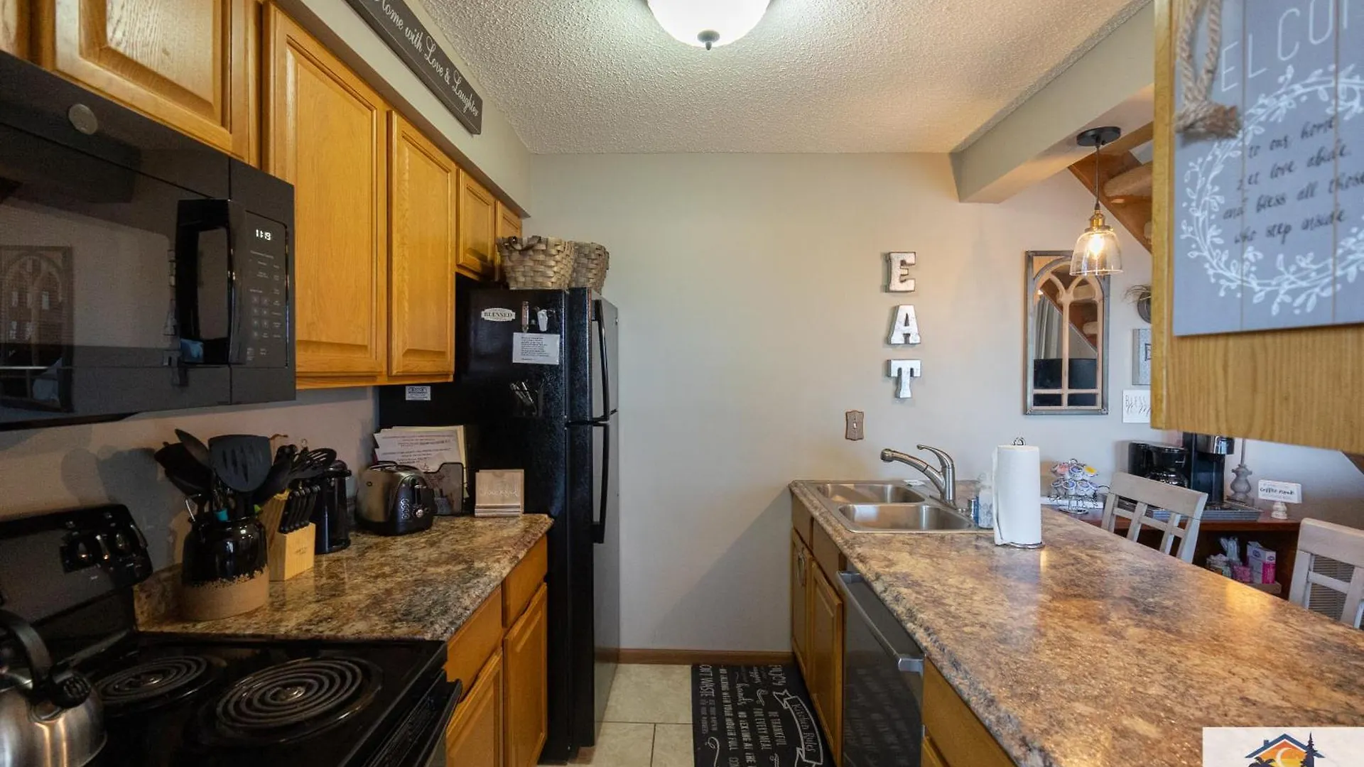 Lake View! Walk-in 3 Bedroom - Outdoor Pool - Free Tickets Included - Trh6-6 * Branson