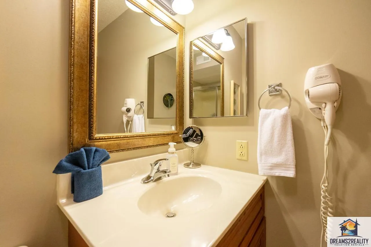 Lake View! Walk-in 3 Bedroom - Outdoor Pool - Free Tickets Included - Trh6-6 Holiday home Branson