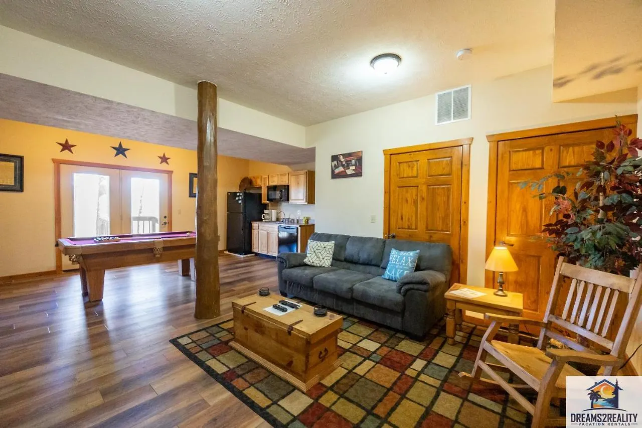 بيت للعطل Forest Heights - 6br - Pool Table - Near Silver Dollar - Free Tickets Included برانسون
