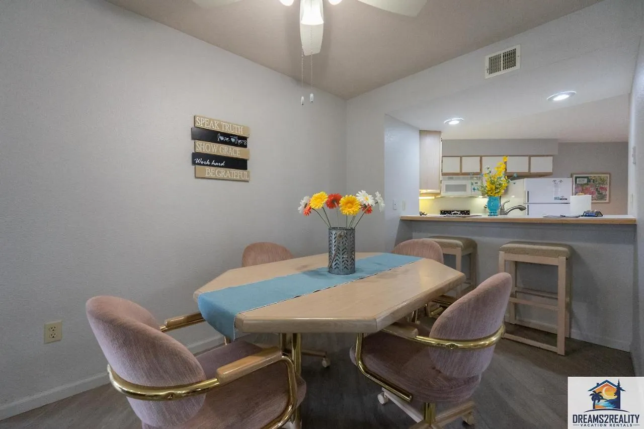 2br Walk-in At Pointe Royale - 2 Pools - Free Attraction Tickets Included -pr63-3 Holiday home