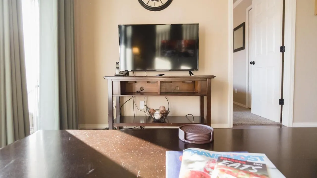 Σπίτι διακοπών 2br Walk-in - Location - Free Tickets Included - Fc41-17