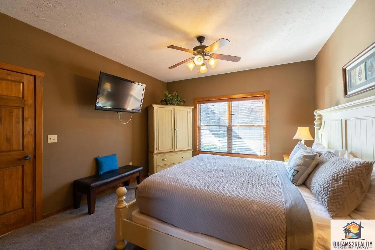 بيت للعطل Forest Heights - 6br - Pool Table - Near Silver Dollar - Free Tickets Included