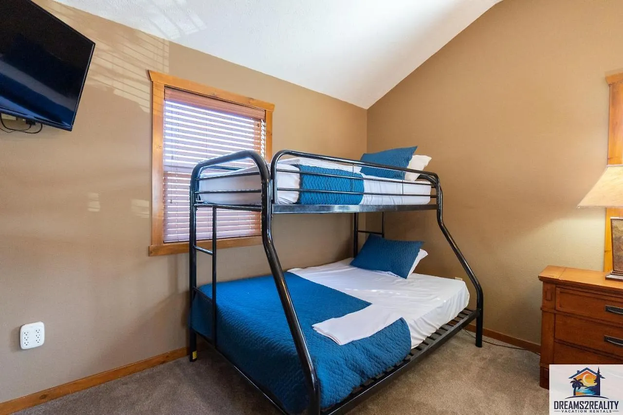 Holiday home Forest Heights - 6br - Pool Table - Near Silver Dollar - Free Tickets Included