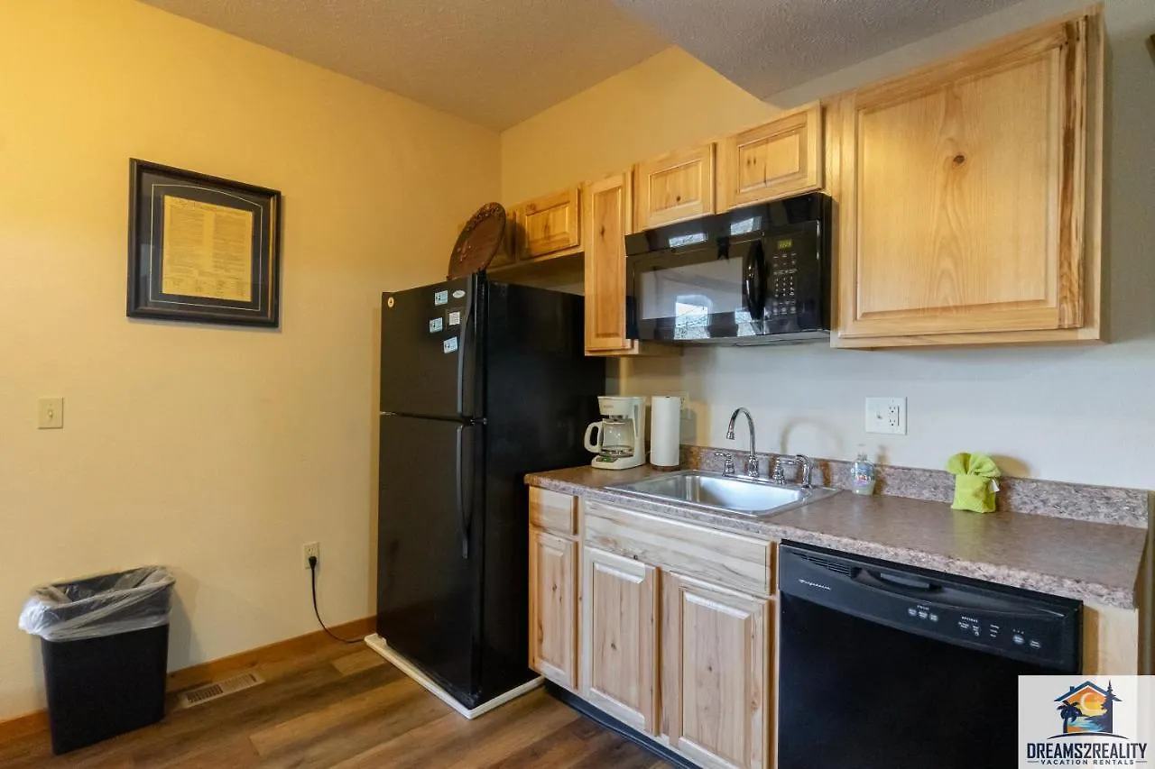 Forest Heights - 6br - Pool Table - Near Silver Dollar - Free Tickets Included Holiday home