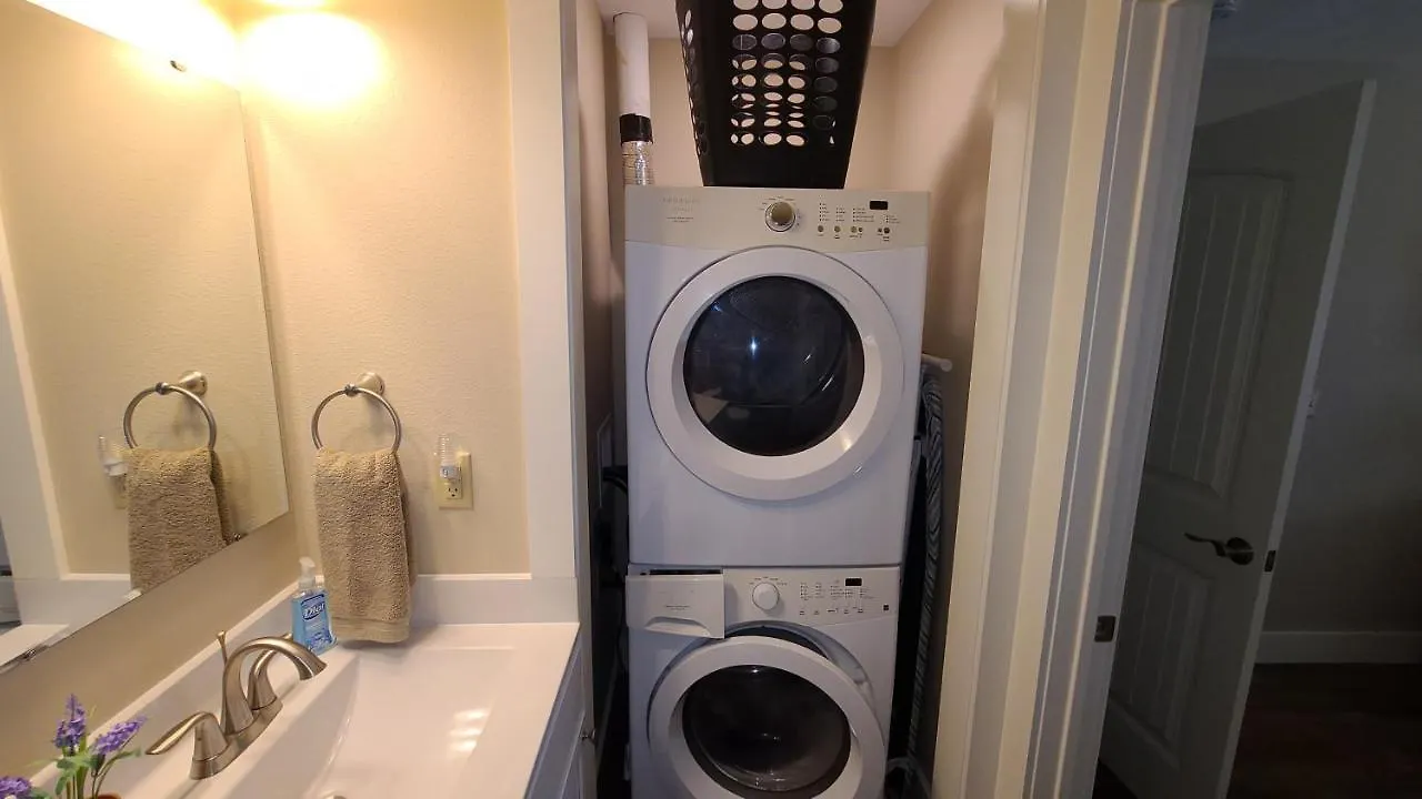 3br Walk-in With Loft - Pool And Hot Tub - Free Attraction Tickets Included - בית נופש