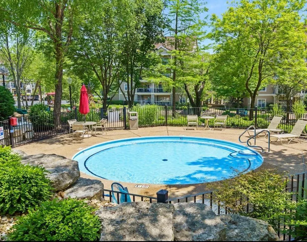 2br With Amenities - Near The Strip - Free Tickets Included - Mb10-2 *
