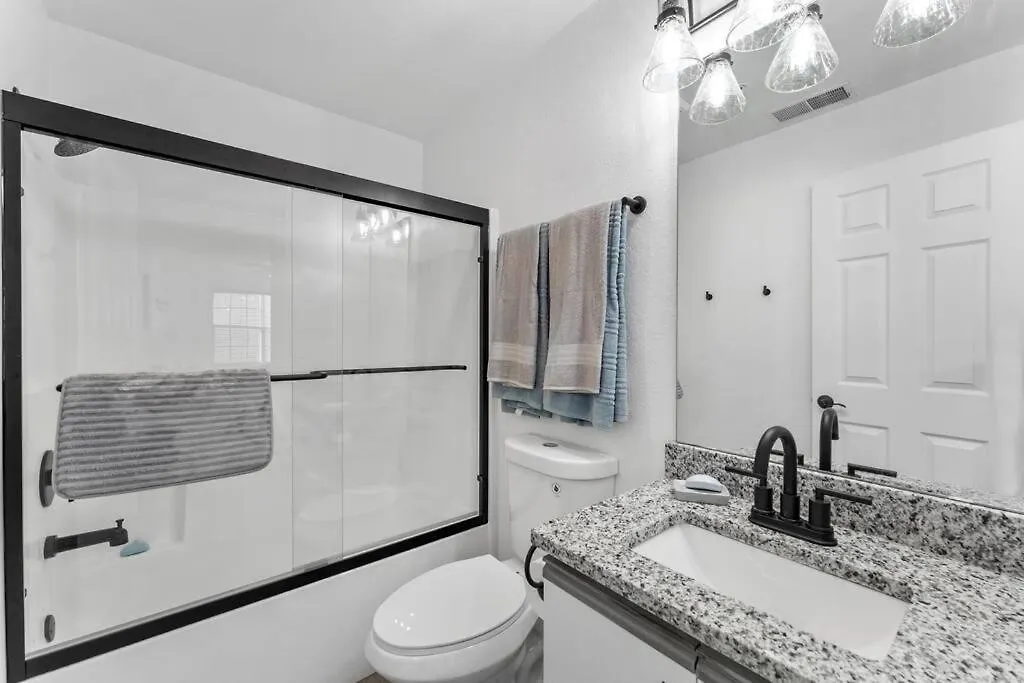3-bedroom Renovated At The Champions Apartment