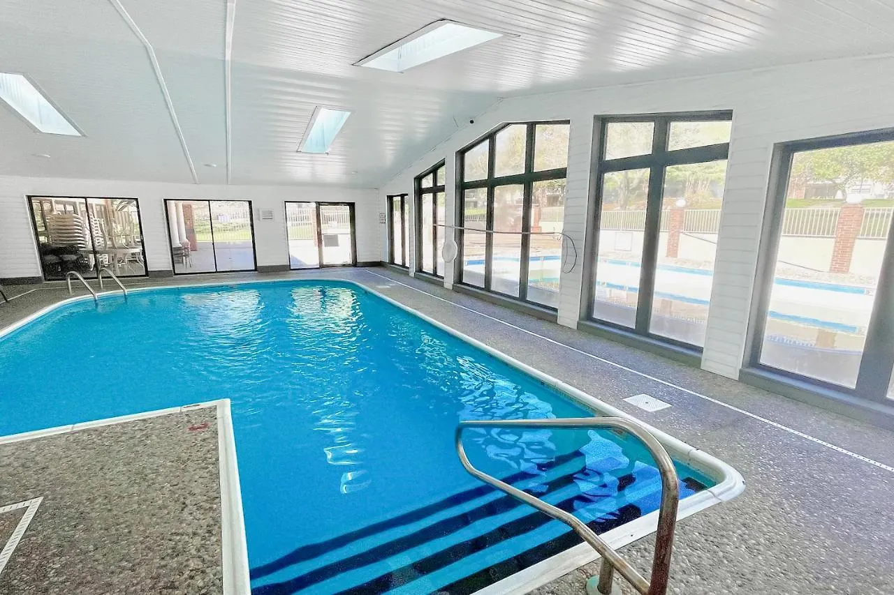 Hotel Thousand Hills - The Knollwood At Foothills *