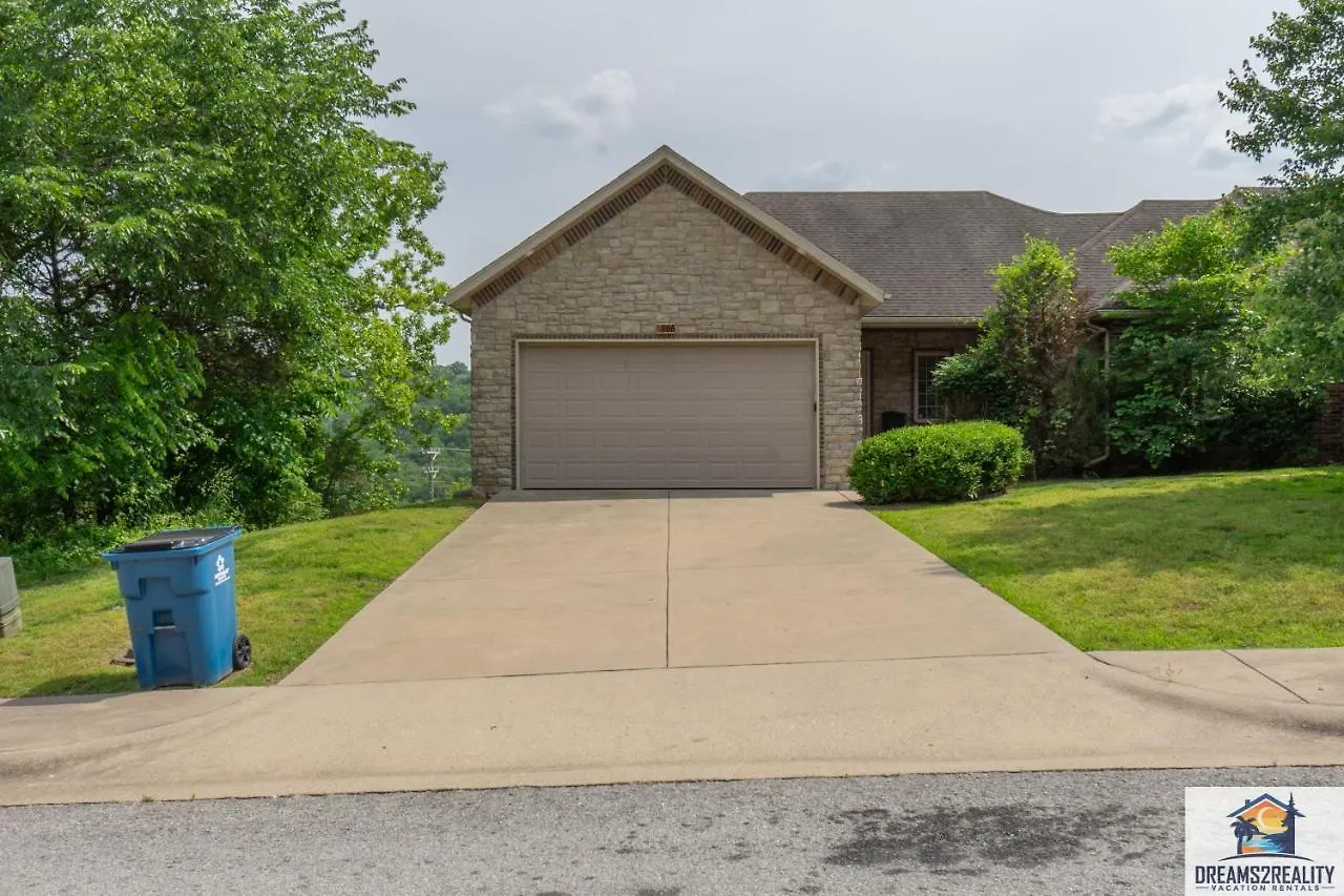 4br Walk-in - Foosball Table - Hot Tub - Fire Pit - Free Tickets Included - Dv166 *
