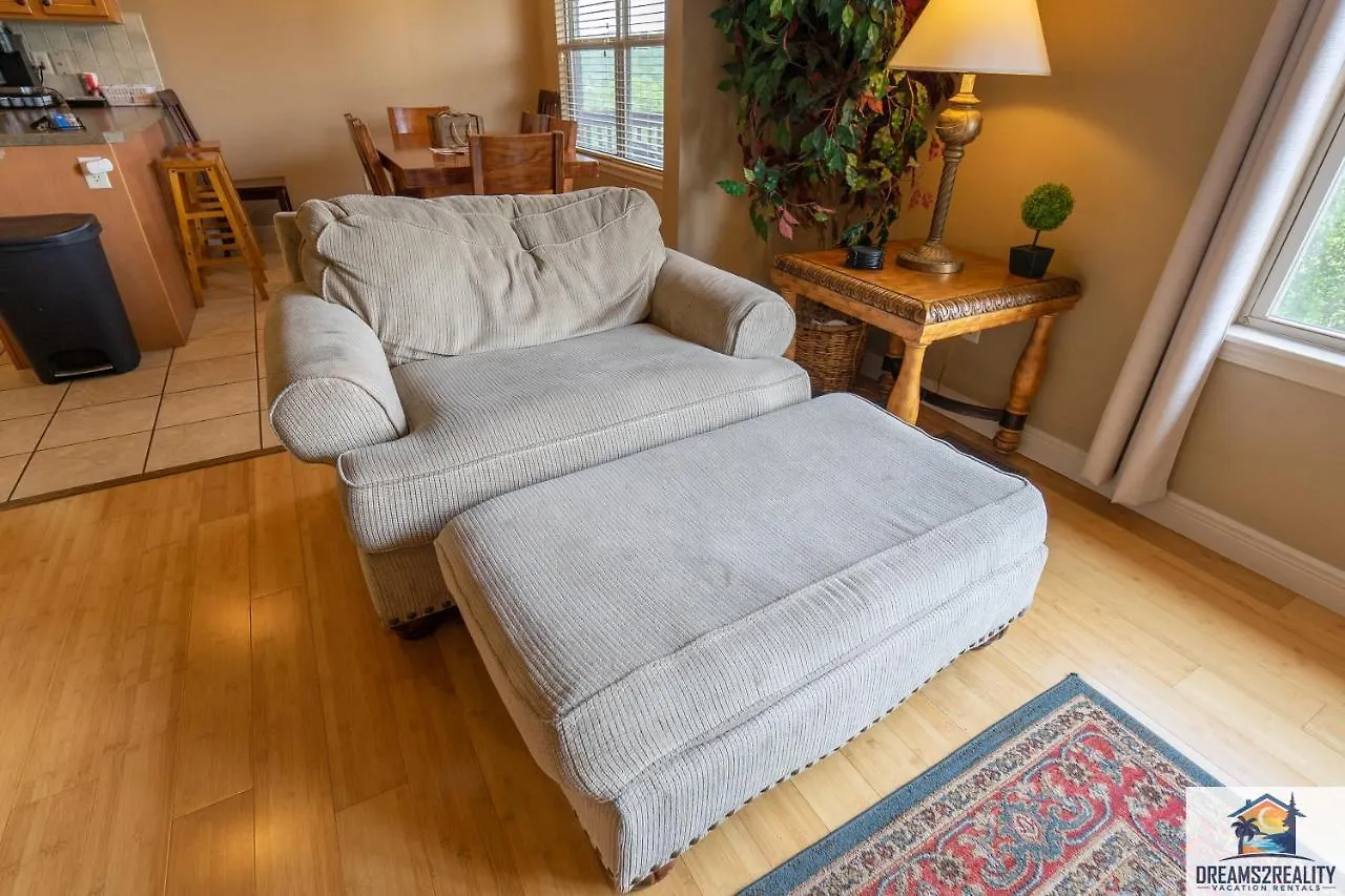 4br Walk-in - Foosball Table - Hot Tub - Fire Pit - Free Tickets Included - Dv166 Apartment