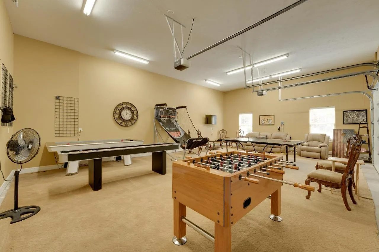 Magnificent Hideaway With Game Room! Branson
