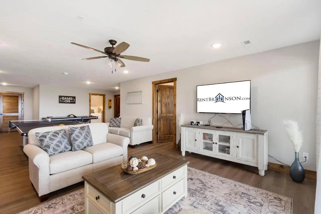 Ridgeview Retreat Holiday home Branson