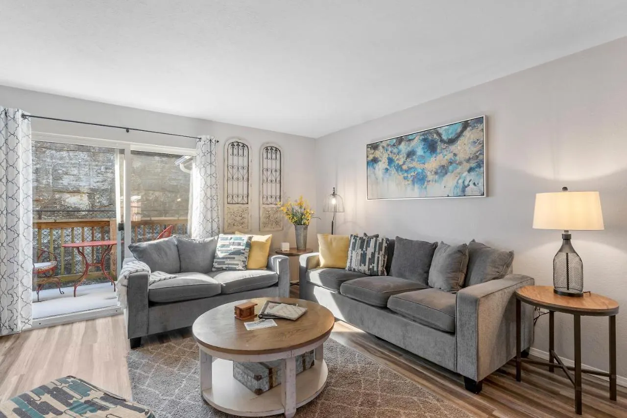Apartman The *