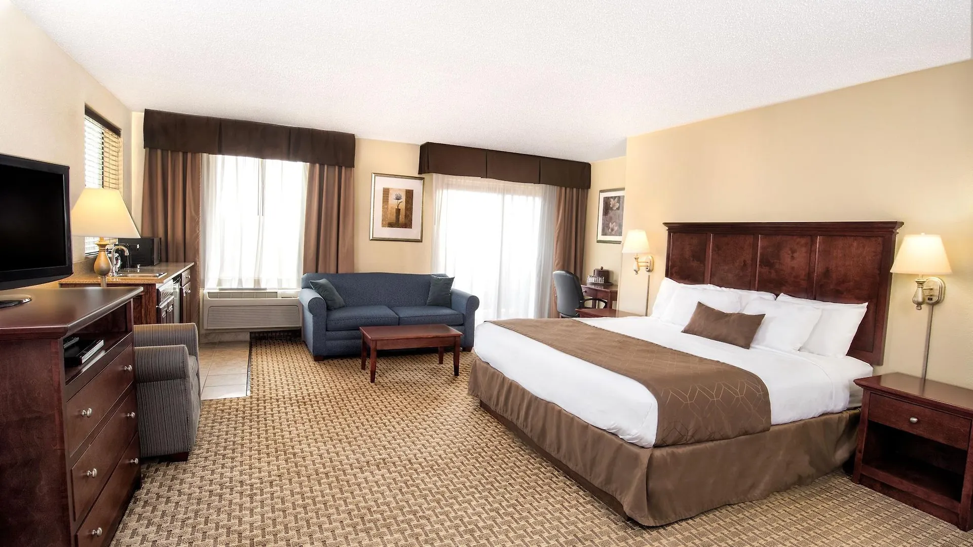 Spark By Hilton Meadows 3* ブランソン