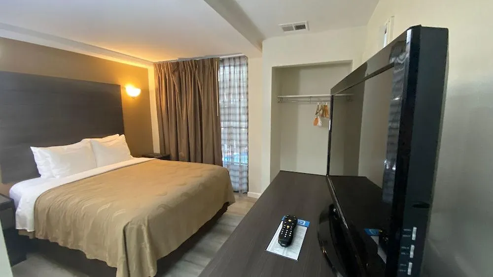 Hotel Quality - Hwy 76 2*