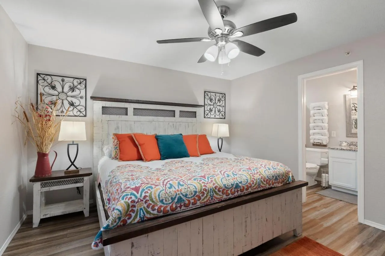Appartement Two Gorgeous Condos*side By Side*10 Beds*sleep 17! *