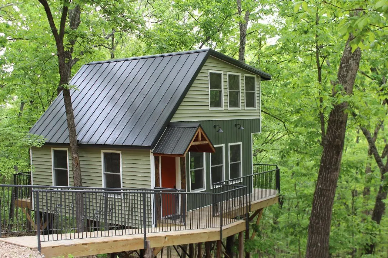 度假居 Secluded Treehouse In The Woods - Tree Hugger Hideaway