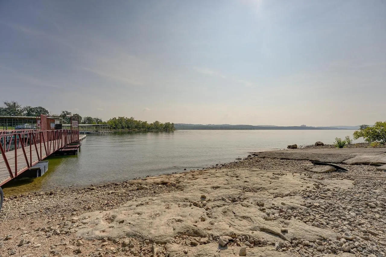 Vacation Near Table Rock Lake! * Μπράνσον