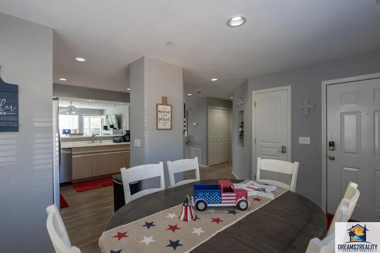 Apartment 2br Walk-in - Golf Course View - Centrally Located - Free Attraction Tickets Included - Fw11-3