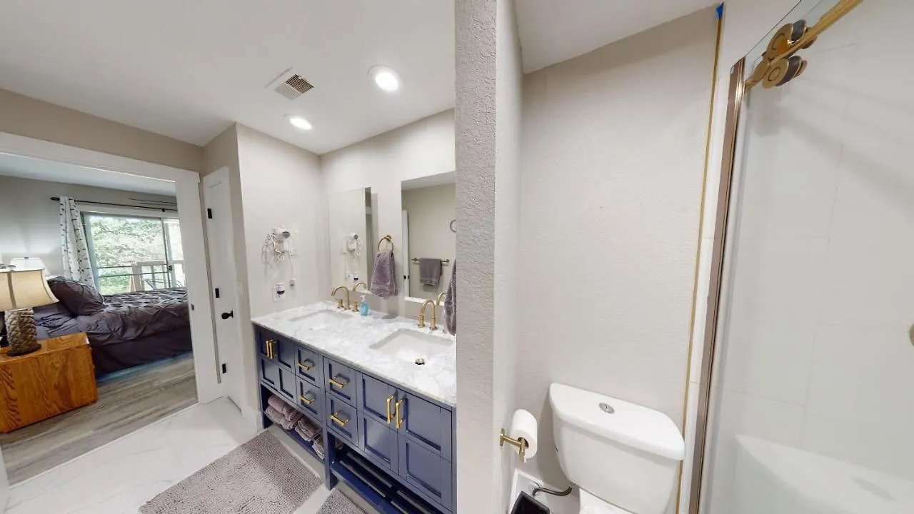 Beautiful Condo, Steps From Table Rock & Sdc Hébergement de vacances