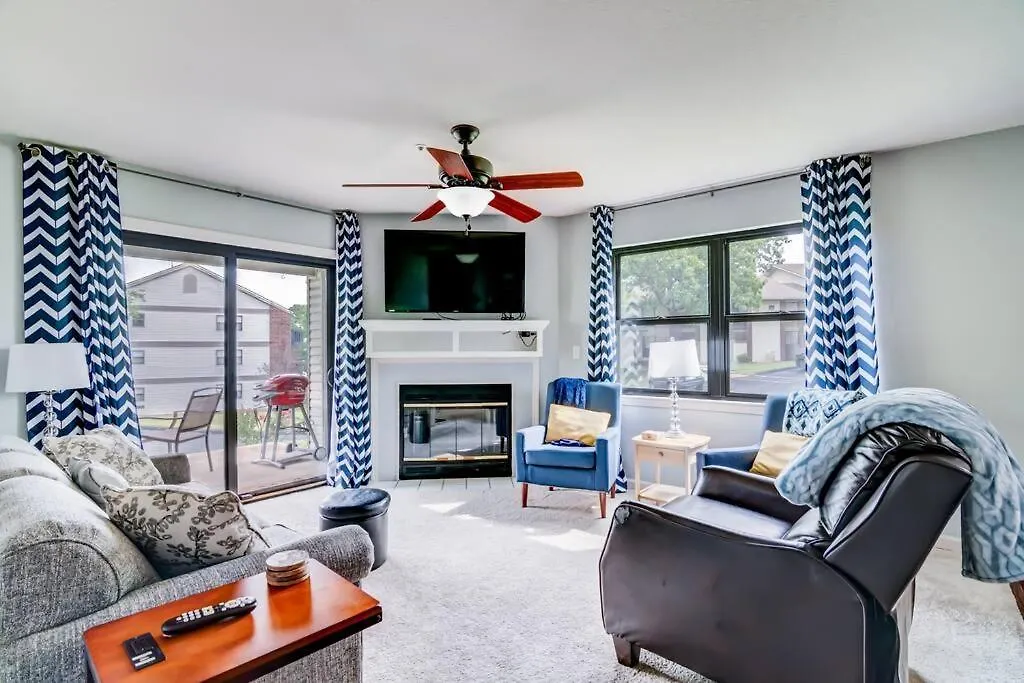 Daire Tranquil 2-bedroom Pointe Royale Branson