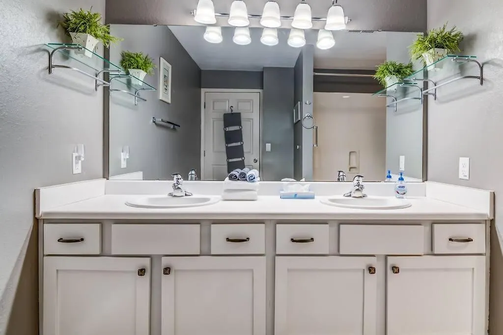 Daire Tranquil 2-bedroom Pointe Royale