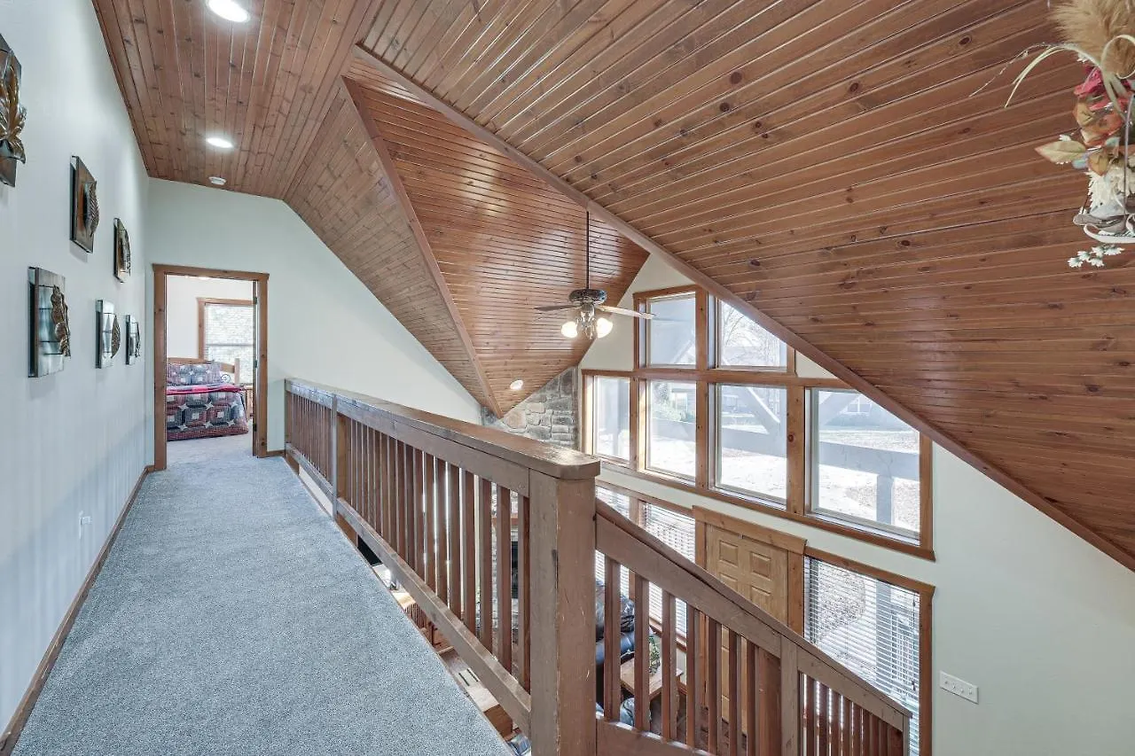 Getaway - Near Silver Dollar City! Holiday home