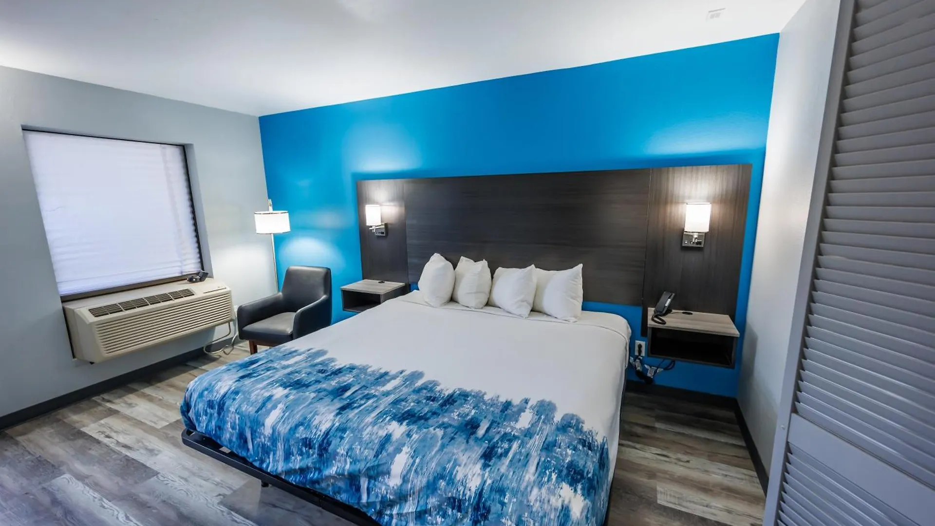 Baymont By Wyndham Thousand Hills 2*