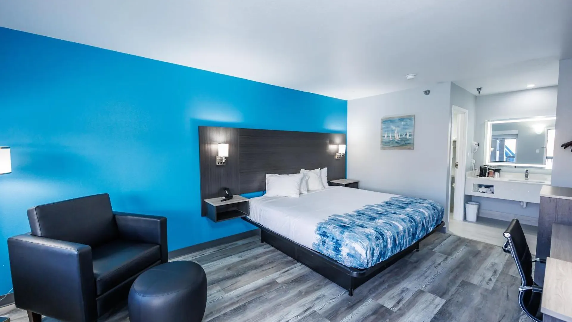 Hotel Baymont By Wyndham Thousand Hills 2*