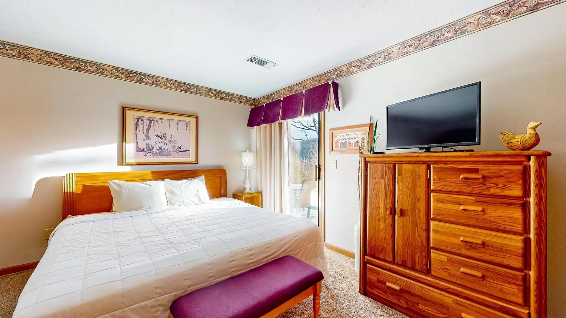 Minutes From Everything Branson