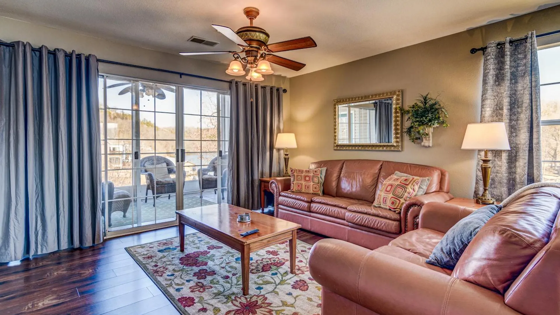 Lakefront At Diamond Resort! Apartment Branson