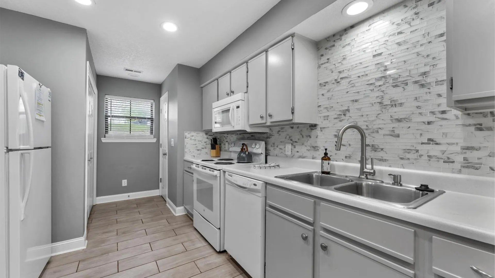 Free Daily Attractions Including Silver Dollar City! Spacious, Centrally Located, 2 Pools Holiday home *