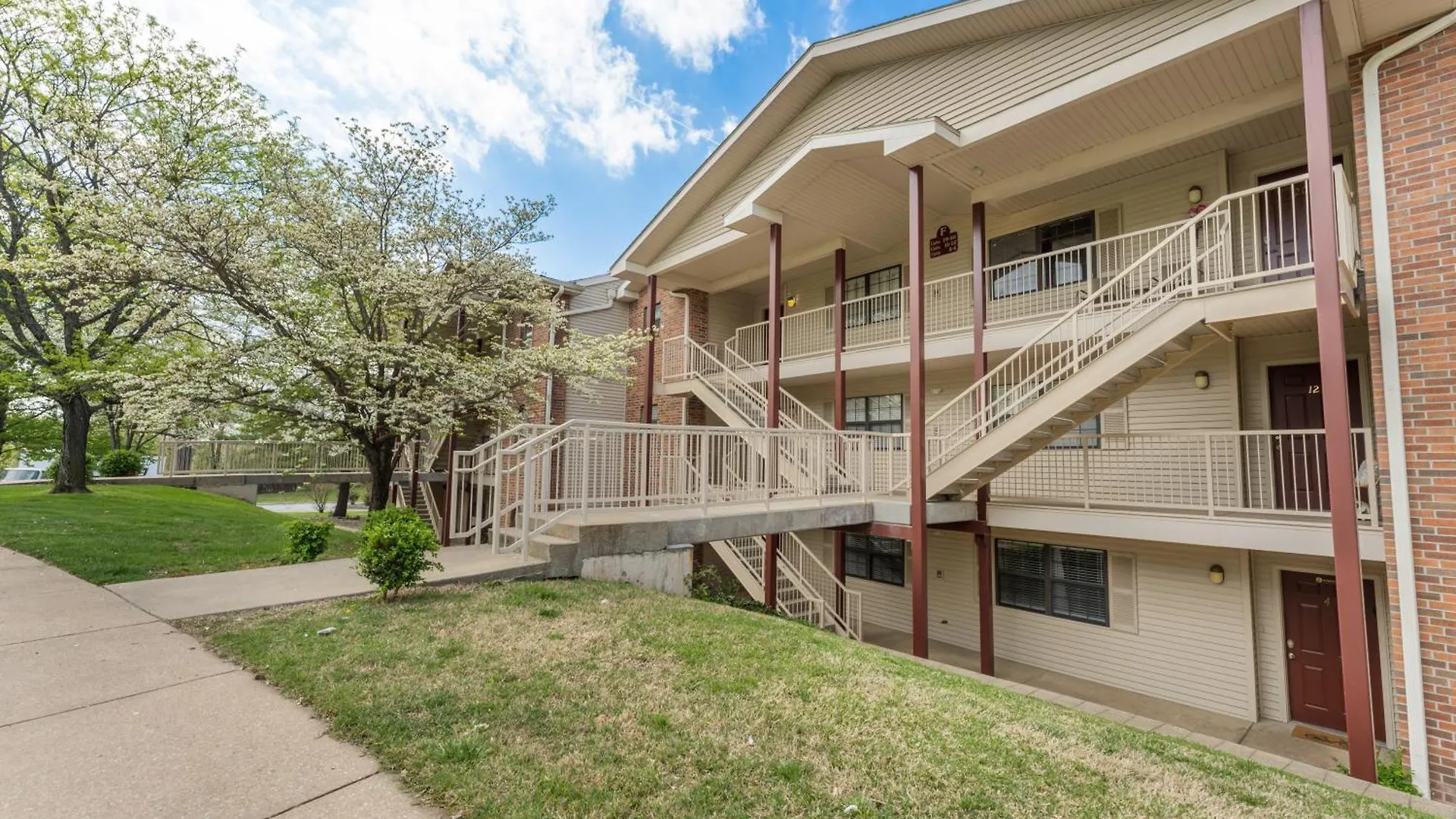Holiday home Free Daily Attractions Including Silver Dollar City! Spacious, Centrally Located, 2 Pools Branson