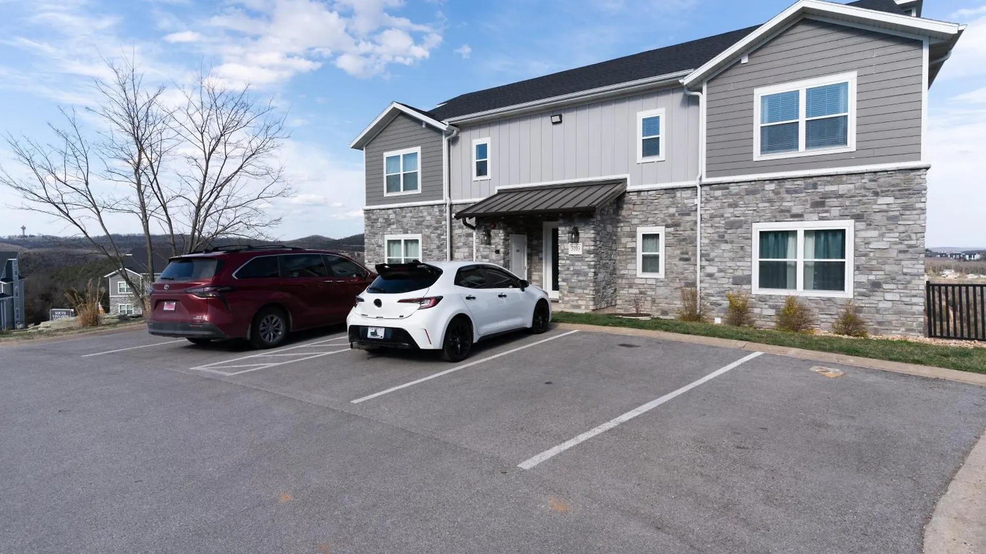 Apartment Near 76 Strip And Sdc - King Beds - Outdoor Pool - Free Attraction Tickets - V3301-6 Branson