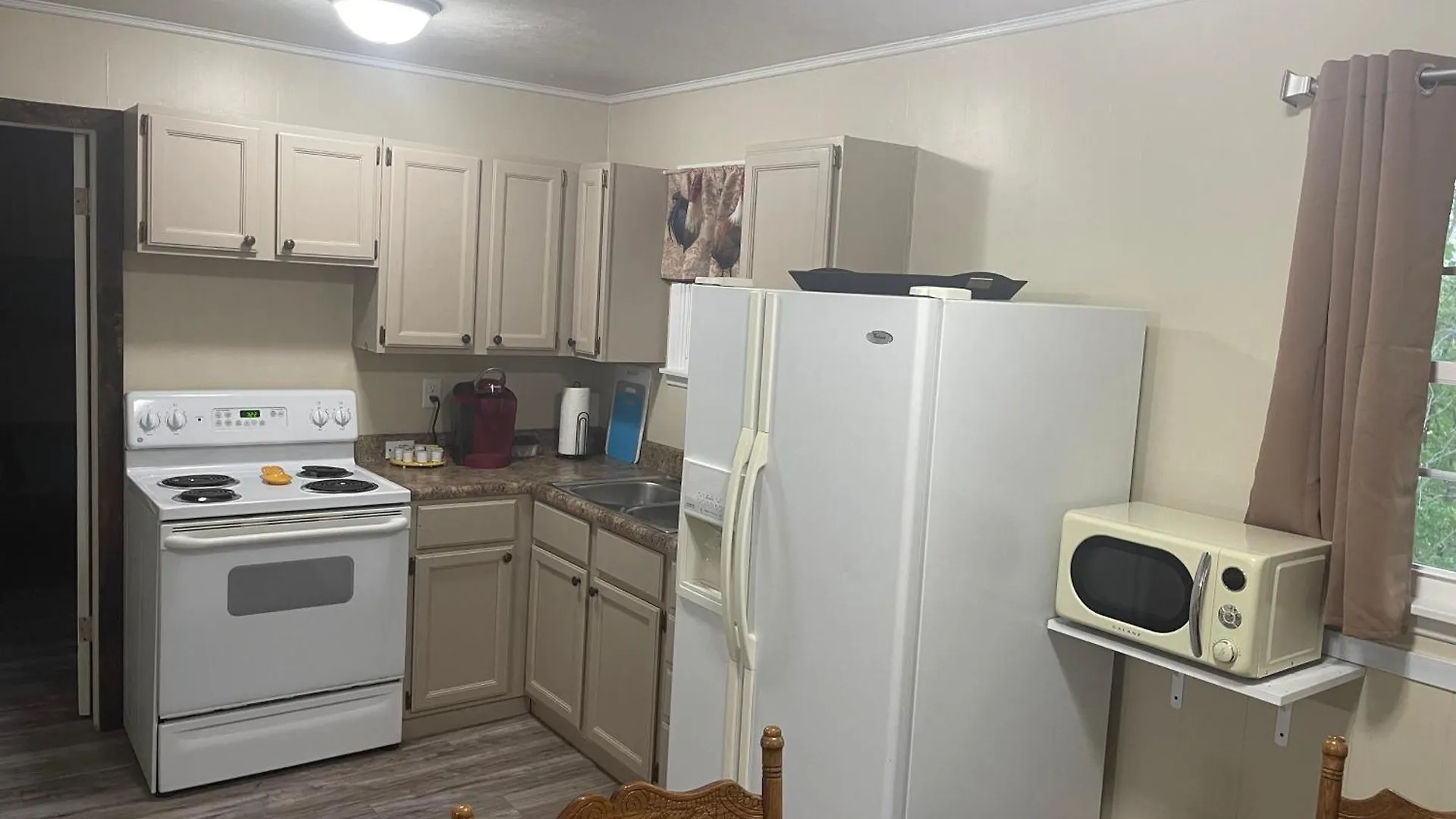 2 Bedroom Next To Silver Dollar Campsite