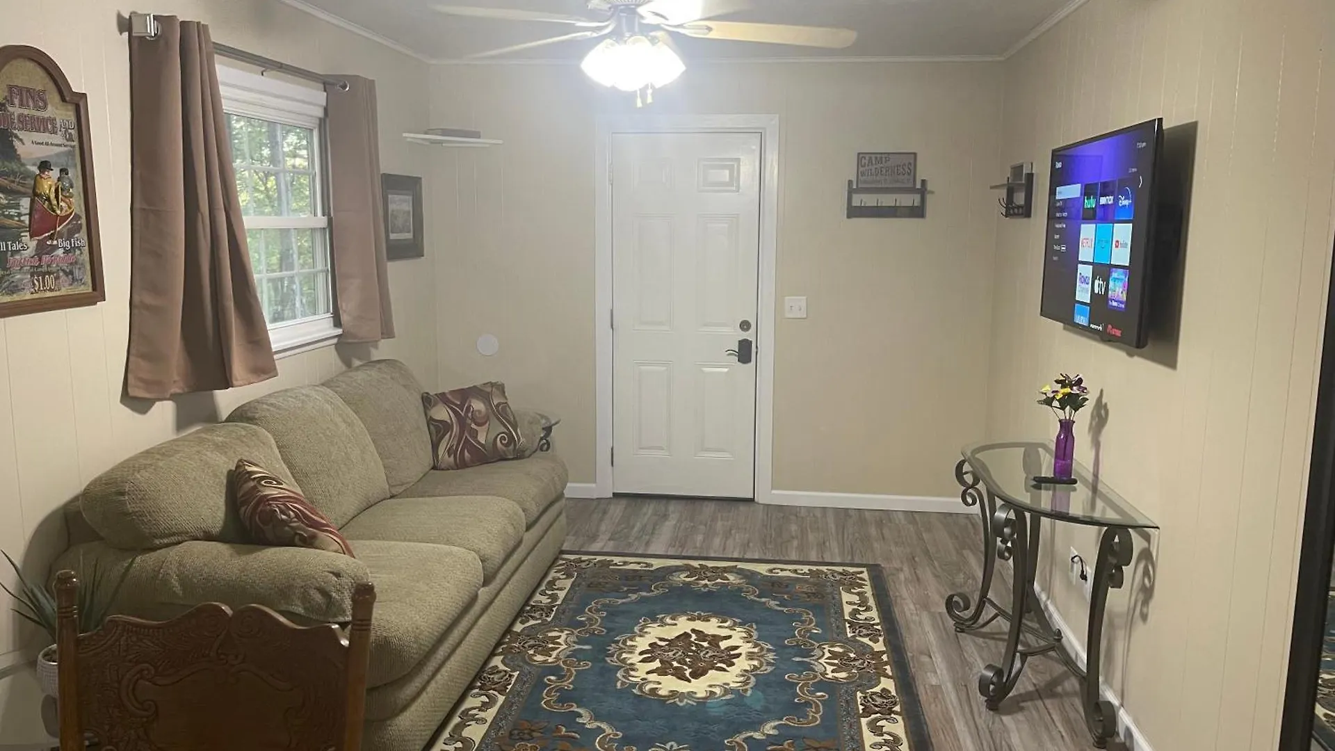 Campsite 2 Bedroom Next To Silver Dollar *