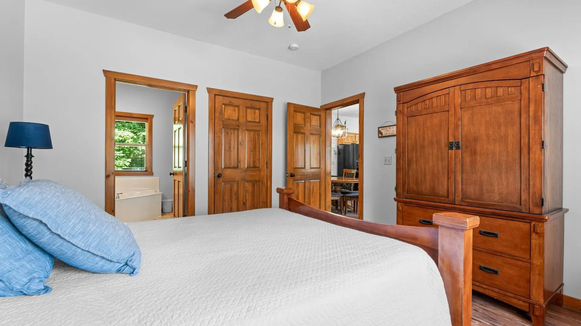 6bd 6bt New Clubhouse Indoor Pool 1 Min To Sdc