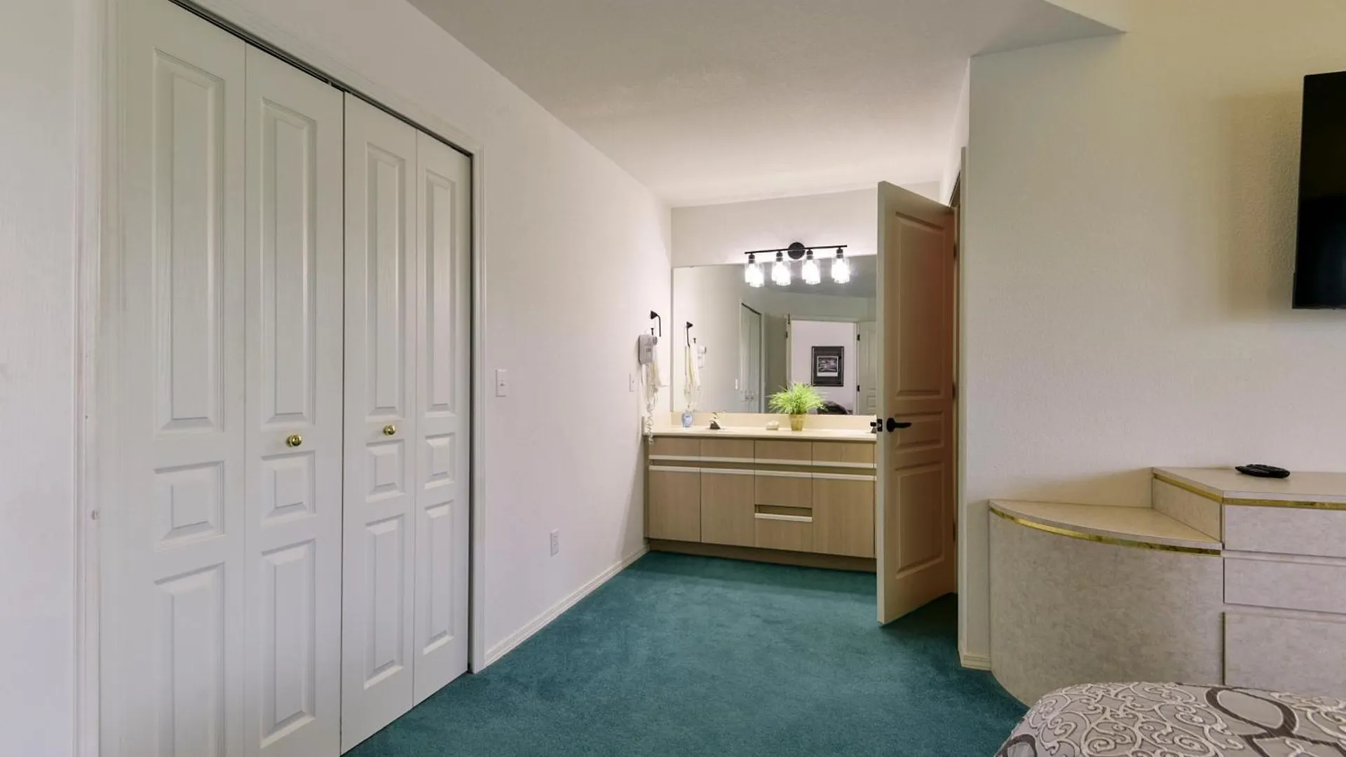 Gorgeous At Thousand Hills - Heart Of - Spacious And Affordable *