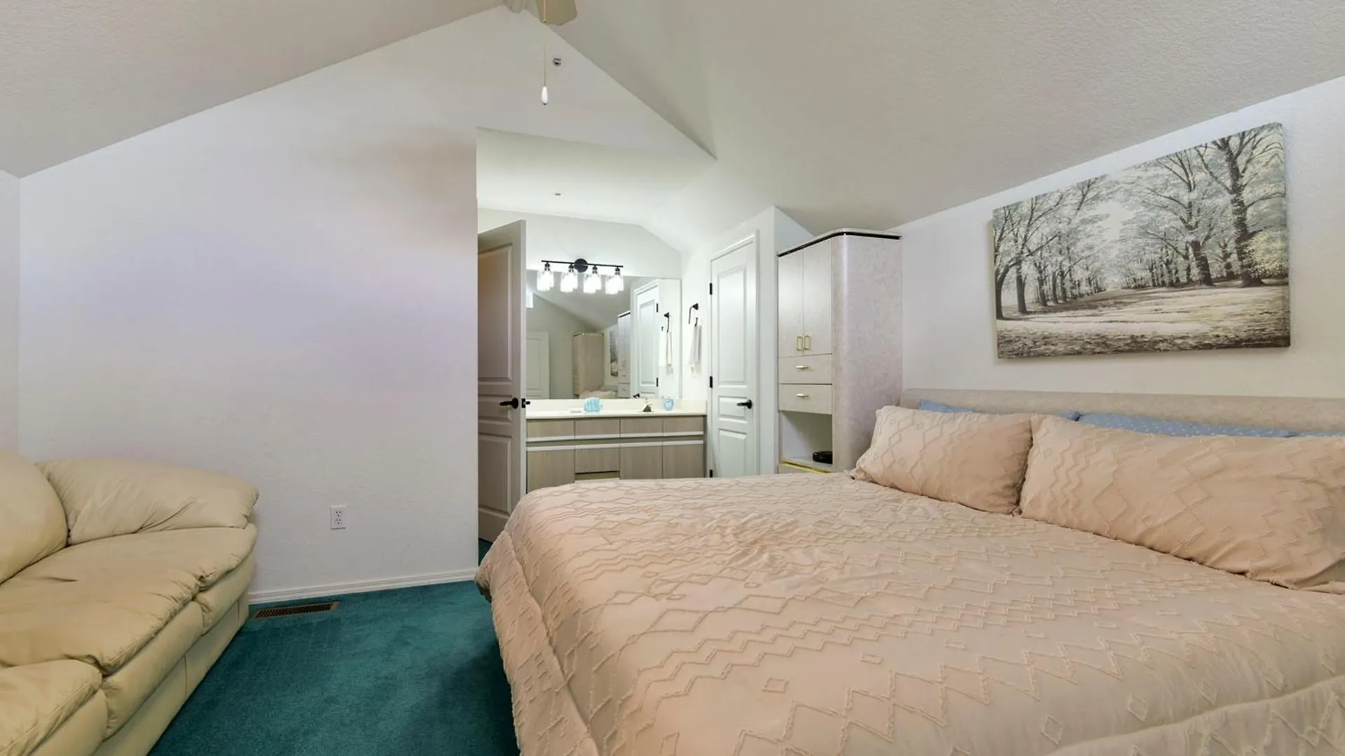 Gorgeous At Thousand Hills - Heart Of - Spacious And Affordable