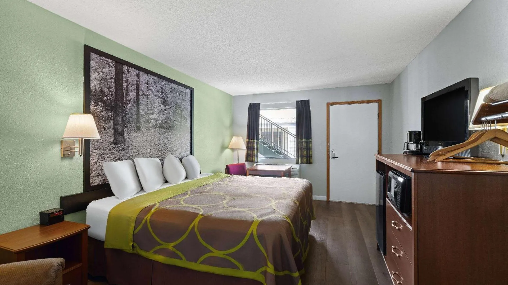 Motel Super 8 By Wyndham - Shepherd Of The Hills Exwy Branson
