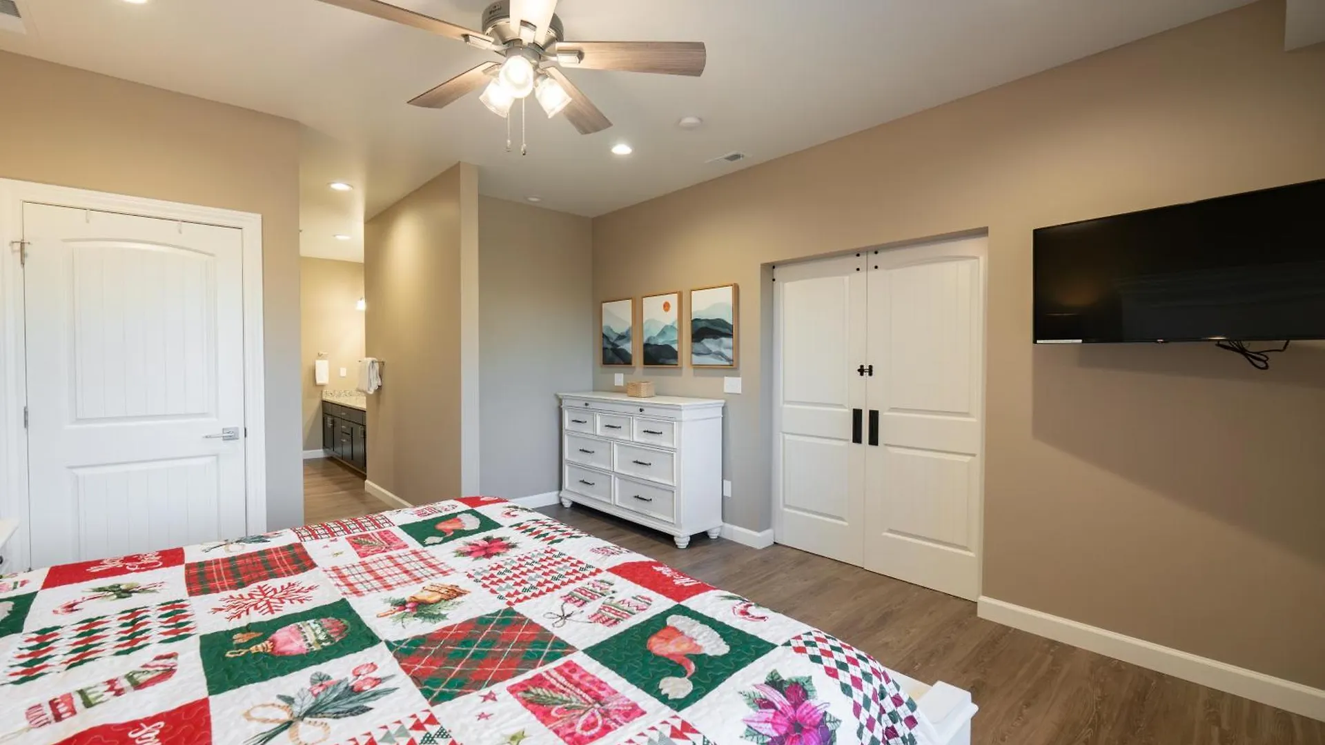 Apartment New Build - Walk-in 3br With Arcade Game - Free Attraction Tickets Included -- Fhg-207 *