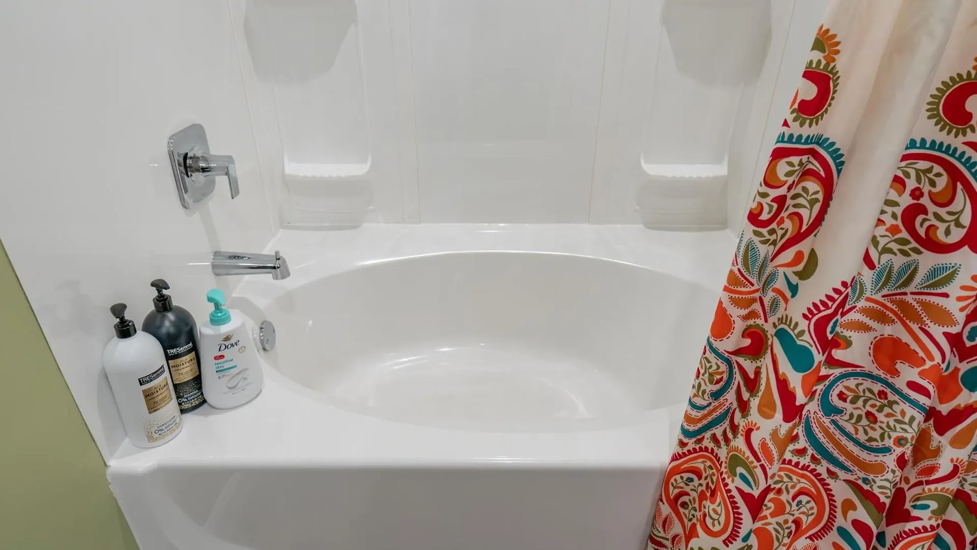 Holiday home New Build - Luxury 3br Walk-in With Amenities - Free Tickets Included - Fhg-107 *