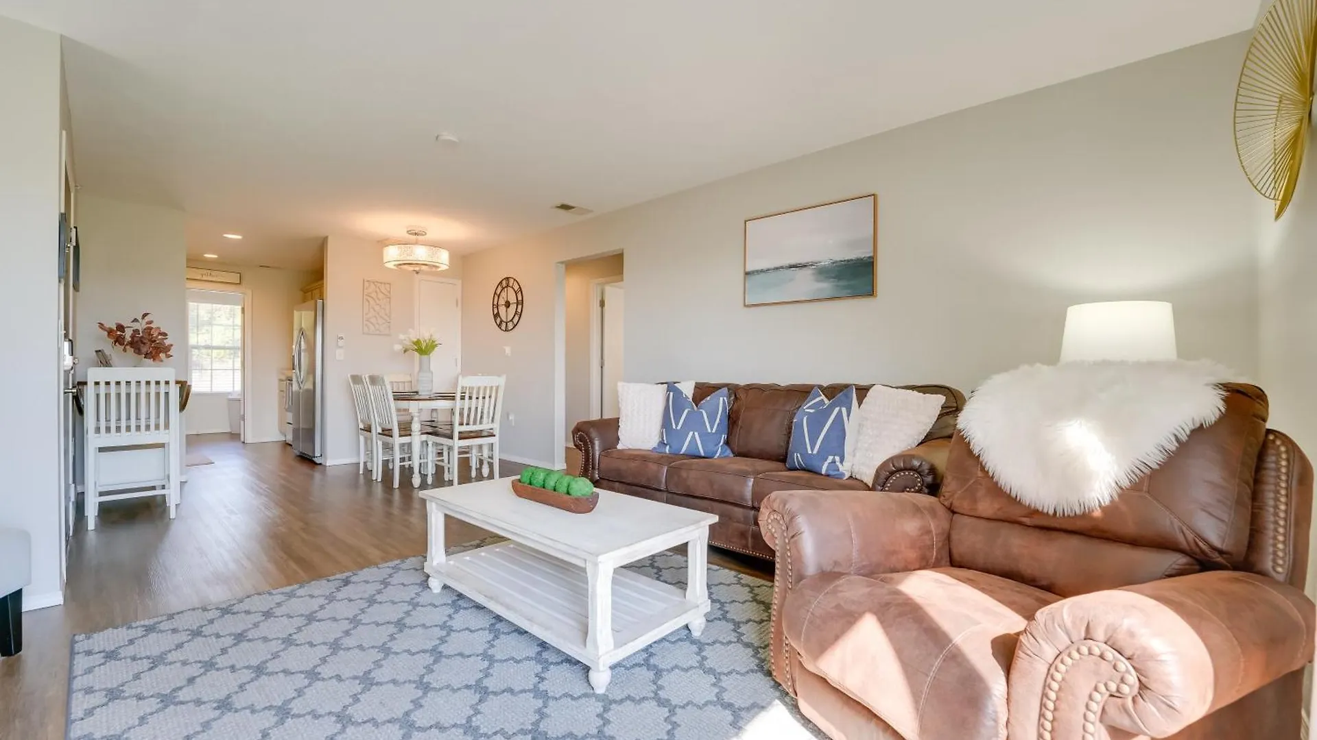 Brandon With Balcony, Strip And Mountain Views! Apartman *