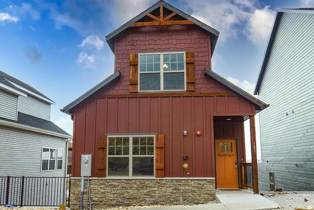 Modern Coastal * Branson
