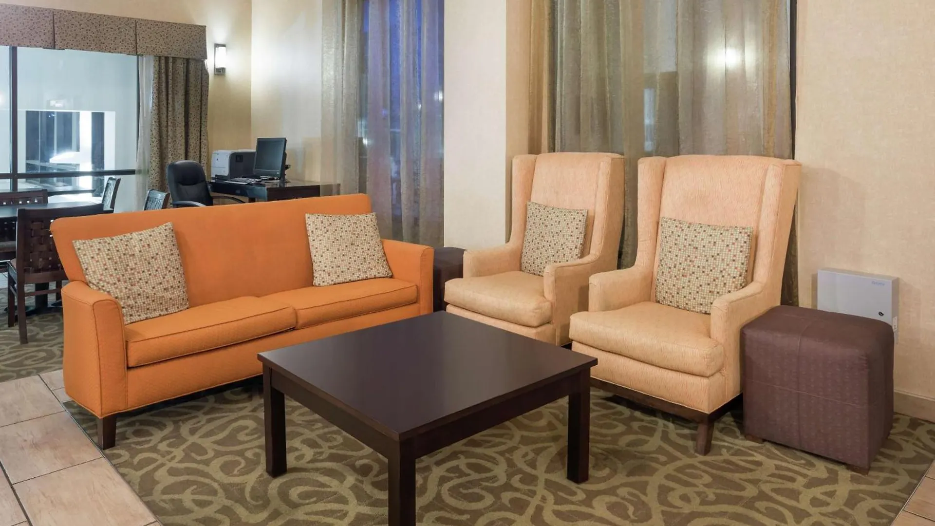 Hampton On The Strip Hotel