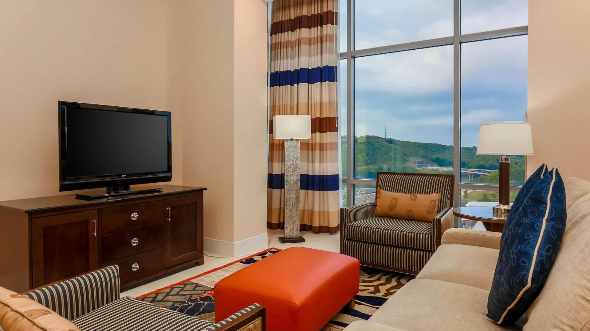 Ośrodek wypoczynkowy Hilton Convention Center 4*