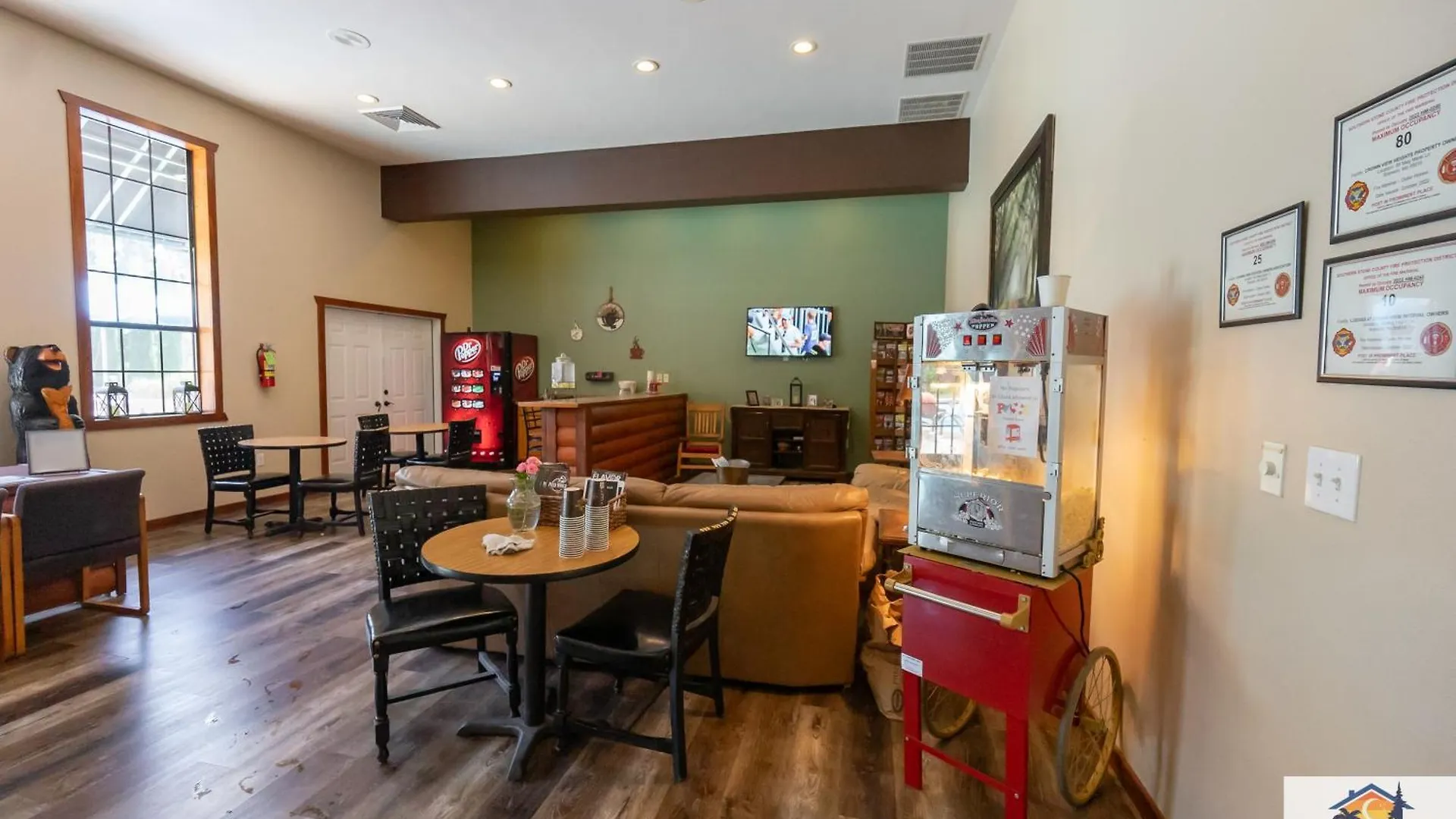 بيت للعطل Forest Heights - 6br - Pool Table - Near Silver Dollar - Free Tickets Included برانسون