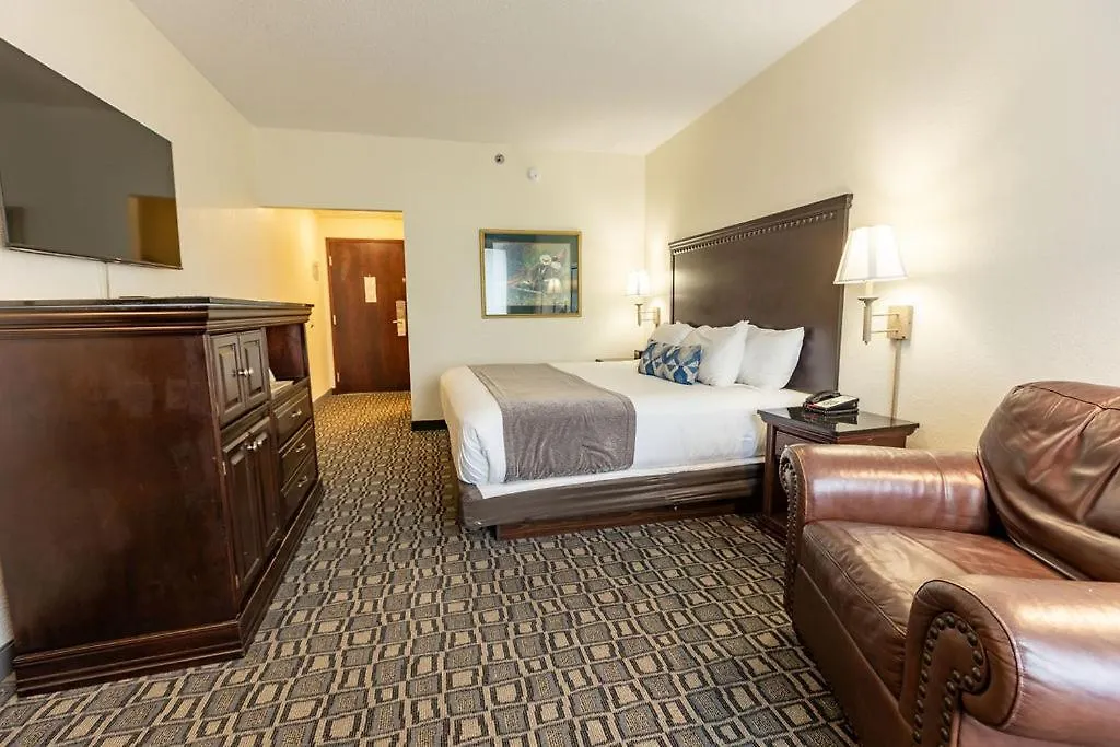 Savannah House Hotel 2*
